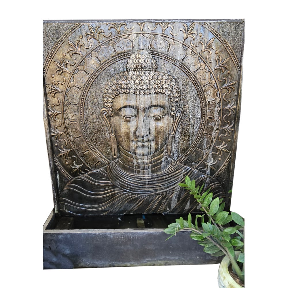 Manik Buddha-kút aranyhatású betongyantából, 180 × 150 cm