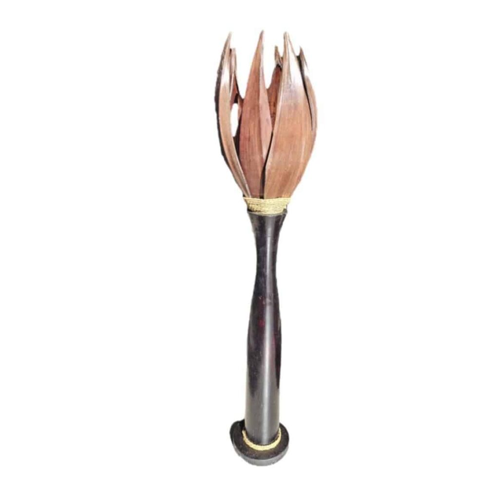 Taru állólámpa Albesia-fából és pálmalevelekből, 120 cm magas